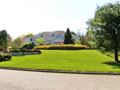 4 Round Hill Ct, Colts Neck, NJ 07722 - photo 2