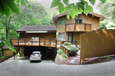 Exterior 3