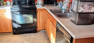 408 Hanover St, Elizabethtown, KY 42701 - photo 2