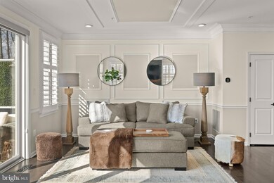 25037 Cambridge Hill Terrace, Chantilly, VA 20152 - photo 6