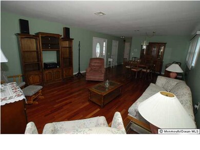 105 Torrey Pines Dr, Toms River, NJ 08757 - photo 5