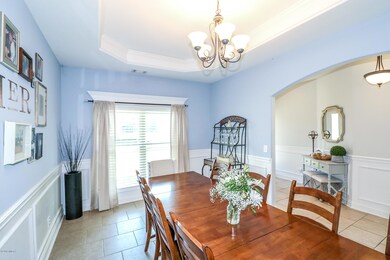 101 Belleview Ct - Formal Dining Room 2