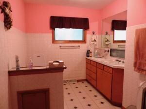 919 Fuller bath