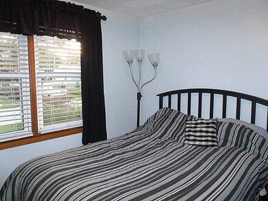 32 Mount View Dr, Cumberland, RI 02864 - photo 7