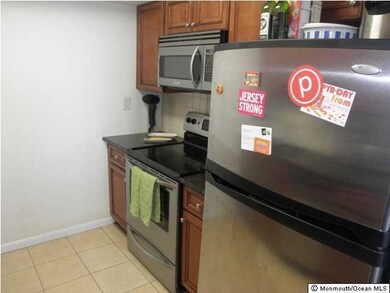 Eastpointe Condominium unit 906, Highlands, NJ 07732 - photo 5