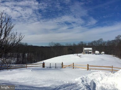 8903 Corner Rd, Hancock, MD 21750 - photo 3