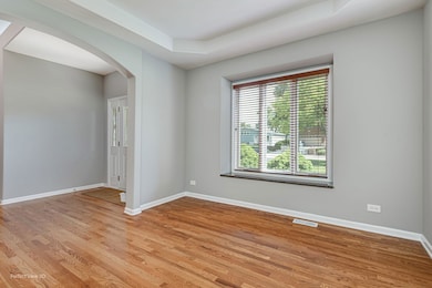 573 W Babcock Ave, Elmhurst, IL 60126 - photo 7