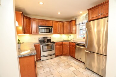 1465 Hooksett Rd unit 9, Hooksett, NH 03106 - photo 2