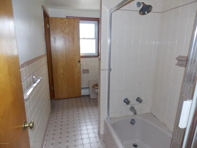 bathroom (3)