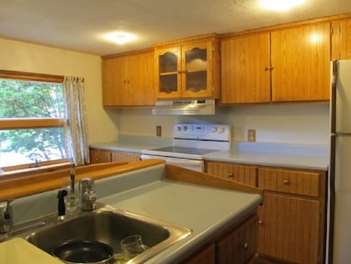 27 Minerva Ln, Keene, NH 03431 - photo 2