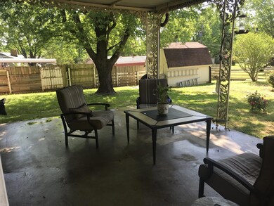 2019 Westwood Dr, Columbia, TN 38401 - photo 4