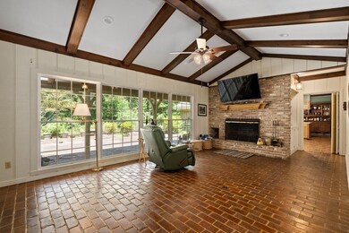 505 Westover Dr, McComb, MS 39648 - photo 7