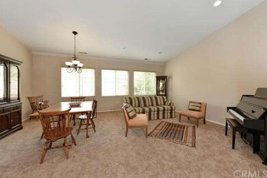 Living Room / Dining Room