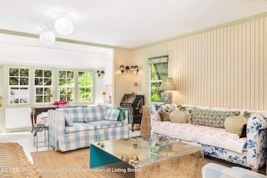 744 Avon Rd, West Palm Beach, FL 33401 - photo 5