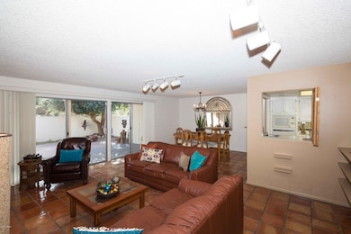 10240 N Valle Del Oro Dr, Tucson, AZ 85737 - photo 3