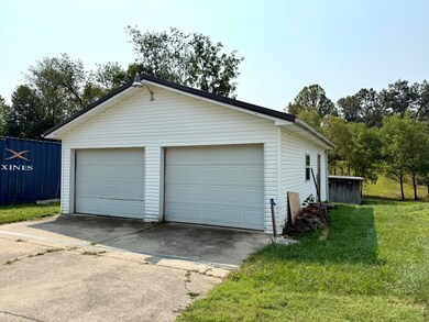 690 Floyd Switch Estesburg Rd, Eubank, KY 42567 - photo 4