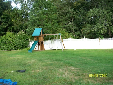 unlisted-address, Orange, CT 06477 - photo 5