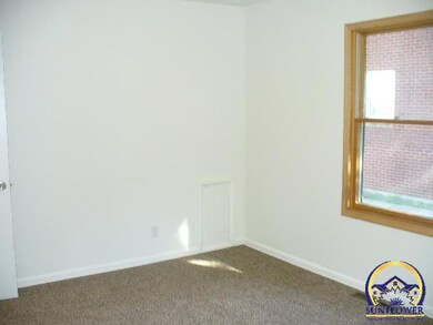 2019 SW Mission Ave, Topeka, KS 66604 - photo 4