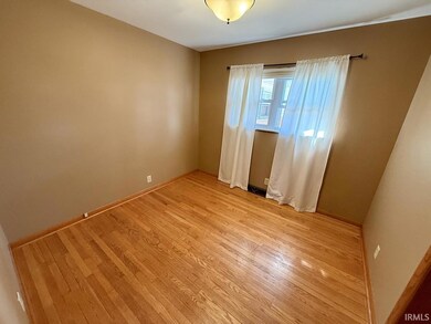 306 N 5th Ave, Princeton, IN 47670 - photo 7