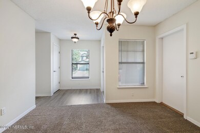 7701 Highchair Ln, Jacksonville, FL 32210 - photo 5