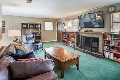 22 Dorothy Ln, Hurst, TX 76053 - photo 7