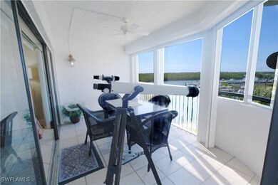 12945 Vanderbilt Dr unit 402, Naples, FL 34110 - photo 3