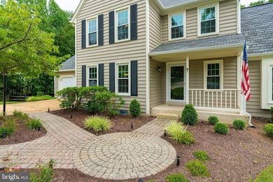 7763 Northedge Ct, Springfield, VA 22153 - photo 4