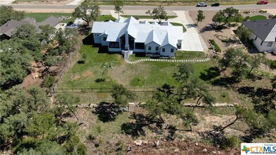 1231 Smoky Loop Rd, New Braunfels, TX 78132 - photo 2