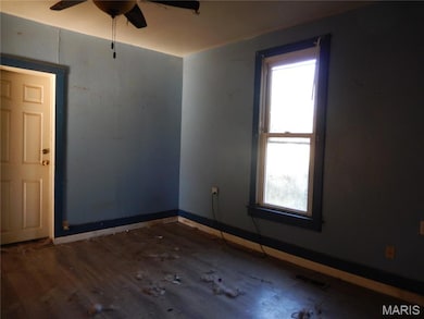 2284 Briscoe Rd, Troy, MO 63379 - photo 7