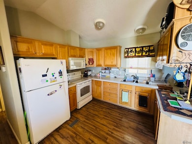 9573 E 33rd St, Yuma, AZ 85365 - photo 4