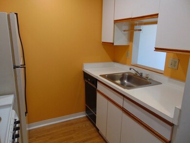 Edgewater Place Condominiums unit 821, Quincy, MA 02171 - photo 6