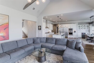 709 W 110th St S, Jenks, OK 74037 - photo 7