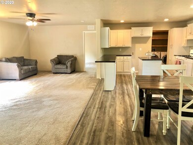 16285 S Novak Rd, Molalla, OR 97038 - photo 4