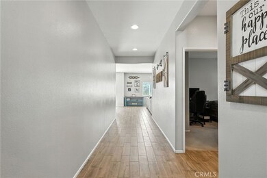 28735 Ivy Springs Way, Murrieta, CA 92563 - photo 6