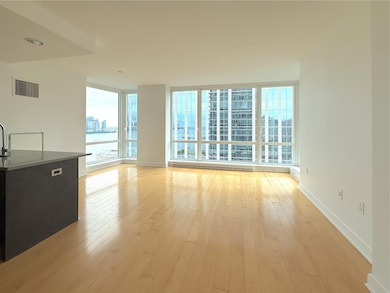 Crystal Point unit 2106, Jersey City, NJ 07302 - photo 3