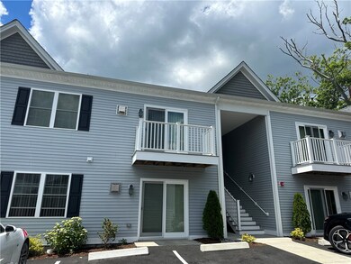 11 Gray Coach Ln unit 1103, Cranston, RI 02921 - photo 2