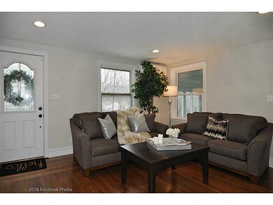 23 Sutton Place, Cranston, RI 02910 - photo 2