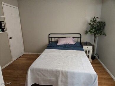 2806 Scotch Heather St, Las Vegas, NV 89142 - photo 7