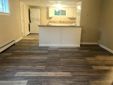 14 Rodgers Cir unit REAR, North Reading, MA 01864 - photo 3