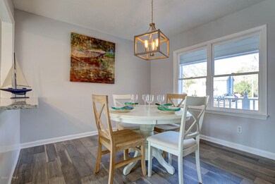 1137 Lakeview Ave Richlands NC-large-011