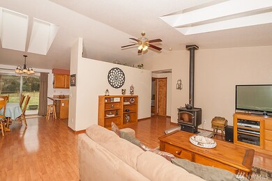 7311 127th Ave SW, Olympia, WA 98512 - photo 2