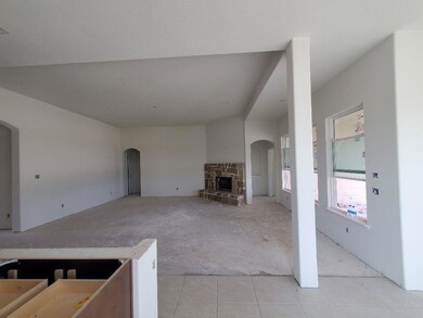 6017 Embercresst Dr, Weatherford, TX 76085 - photo 3