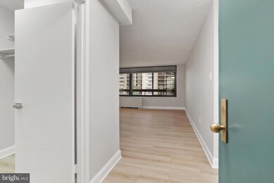 Skyline Plaza unit 502N, Baileys Crossroads, VA 22041 - photo 7