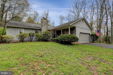 115 Forest View Dr, Shermans Dale, PA 17090 - photo 3