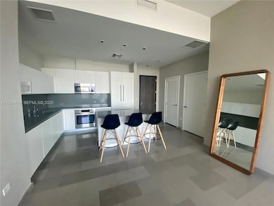 Reach Brickell City Centre unit 4008, Miami, FL 33131 - photo 4