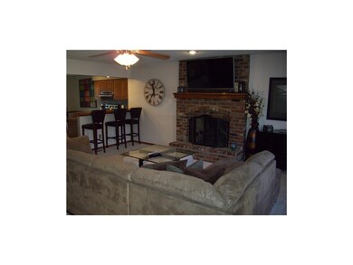 4809 Switzer St, Shawnee, KS 66203 - photo 2