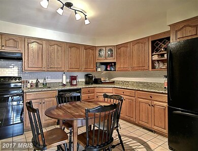 2087 Hopewood Dr, Falls Church, VA 22043 - photo 7