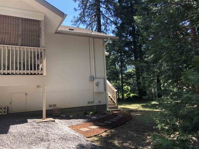 6909 Dunsmuir Ave, Dunsmuir, CA 96025 - photo 2