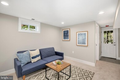 102 Plymouth St, Silver Spring, MD 20901 - photo 5