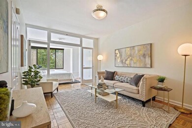 General Scott Apartments unit 313, Washington, DC 20036 - photo 4